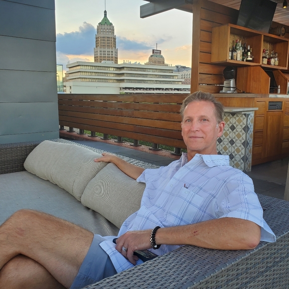 Meet your Posher, Susan - Picture 15 of 16